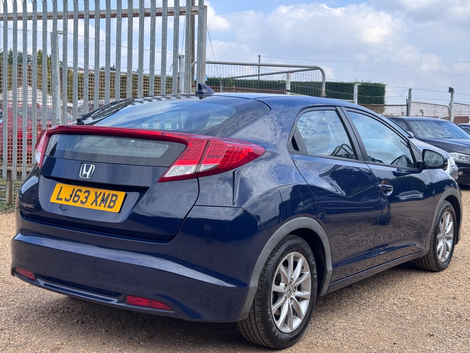 Vehicle 21