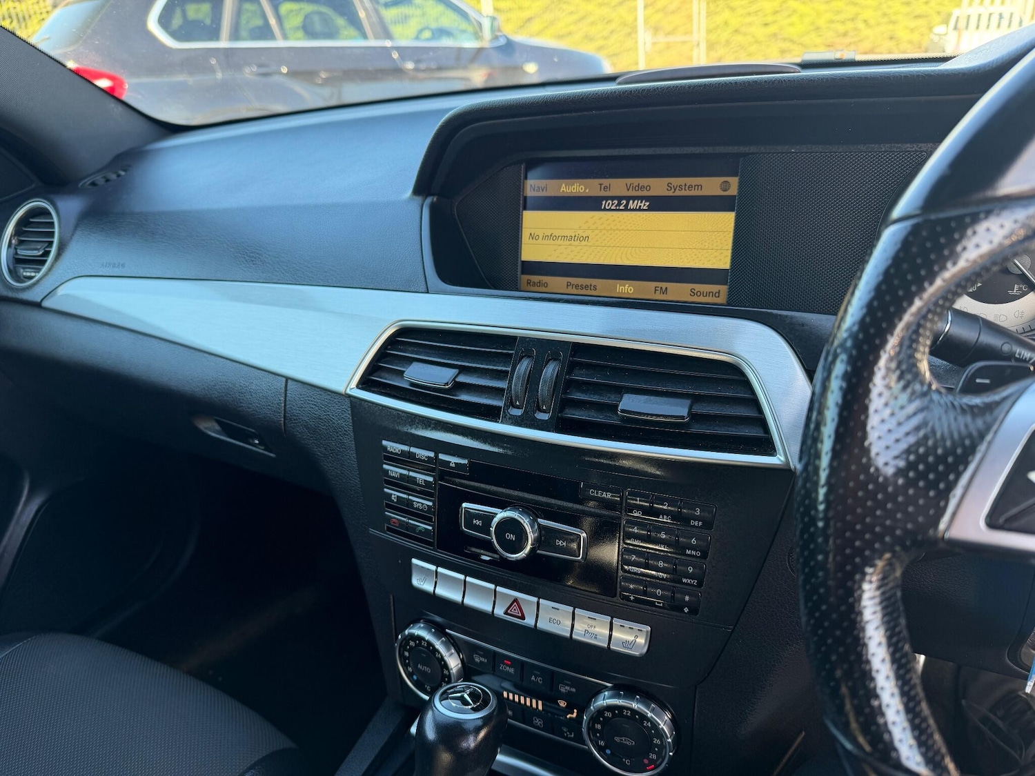 Used Mercedes-Benz C Class 2011 for sale - 76371314: Photo 17