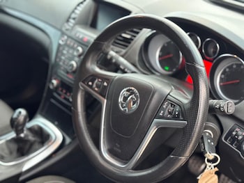 Used Vauxhall Insignia 2013 for sale - 79472005: Photo