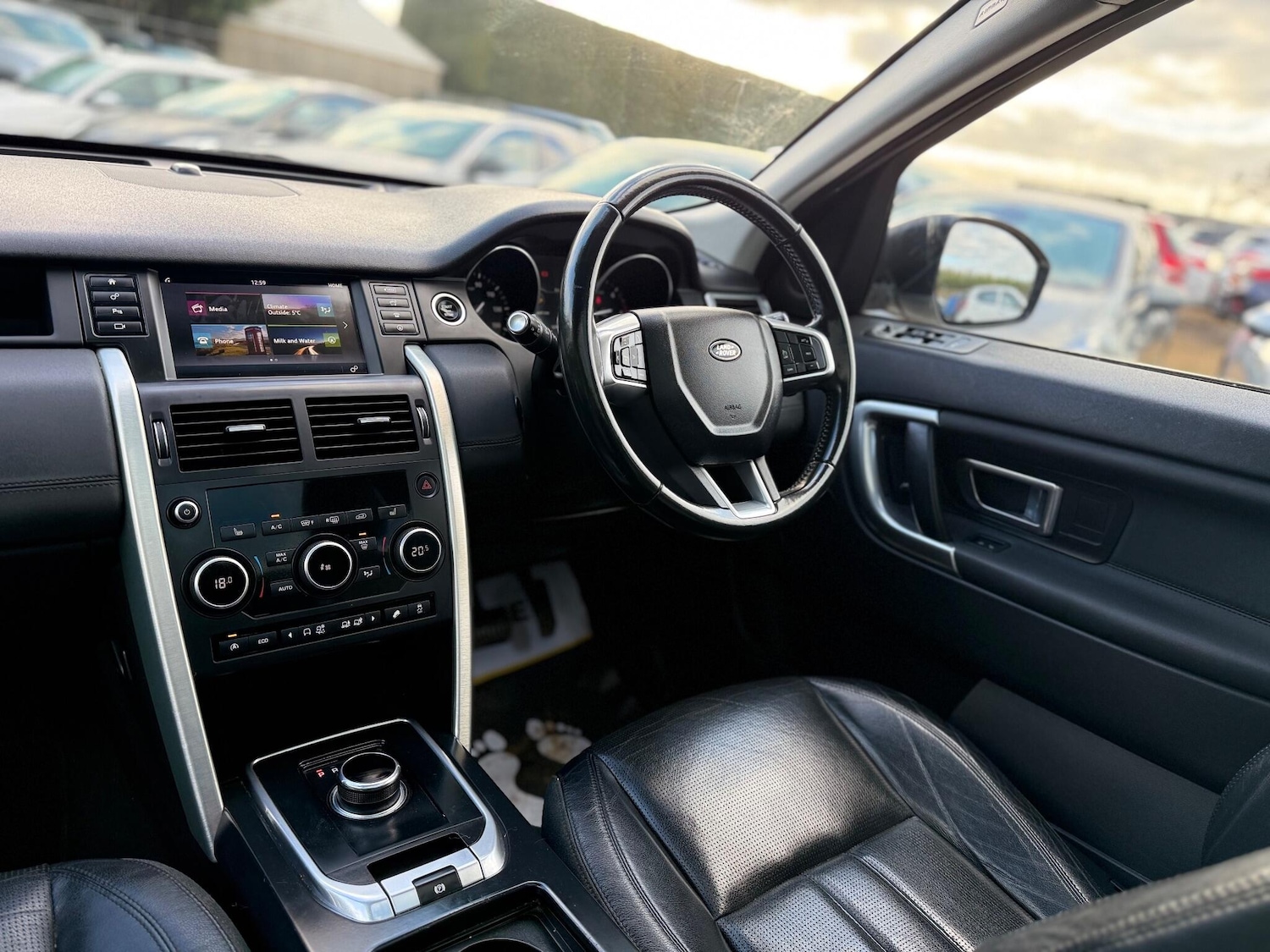 Used Land Rover Discovery Sport 2016 for sale - 77271344: Photo 16