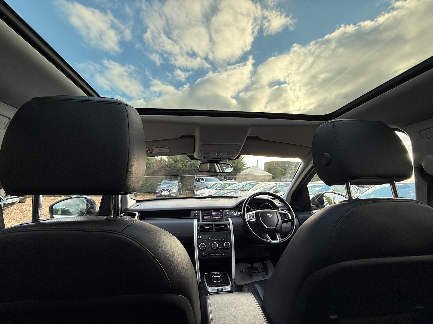 Used Land Rover Discovery Sport 2016 for sale - 77271344: Photo 17