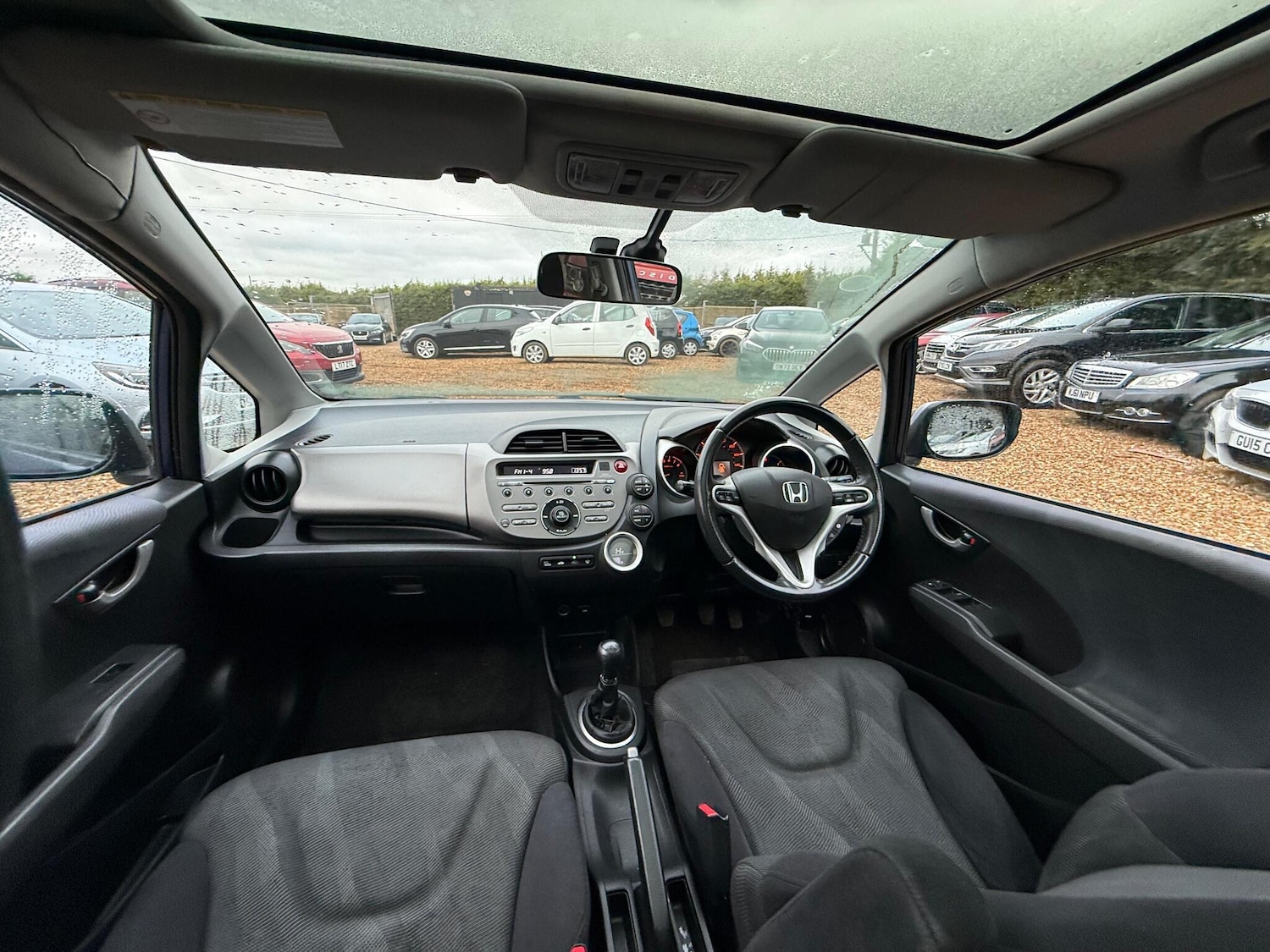 Used Honda Jazz 2010 for sale - 77057535: Photo 5