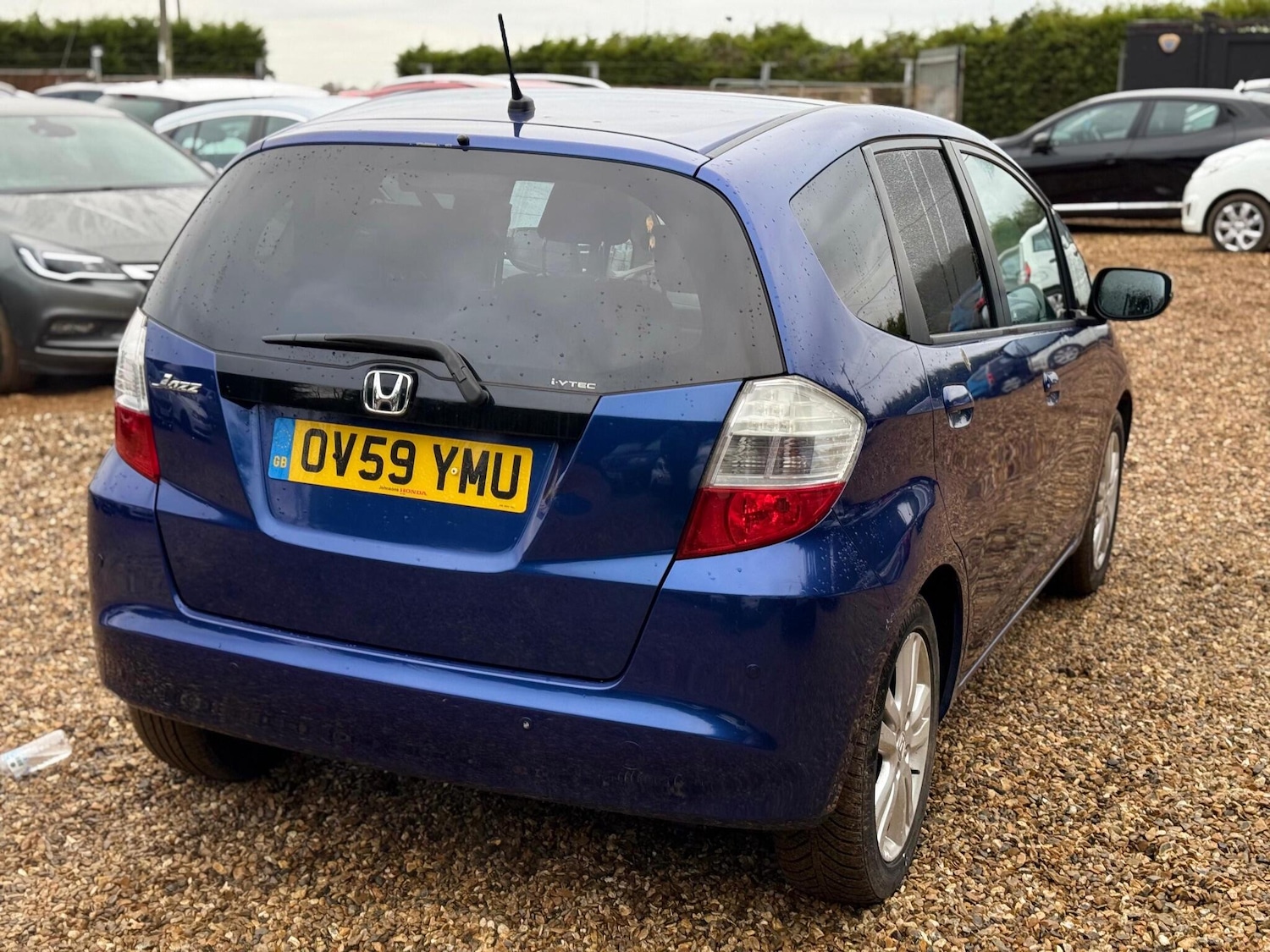 Used Honda Jazz 2010 for sale - 77057535: Photo 8