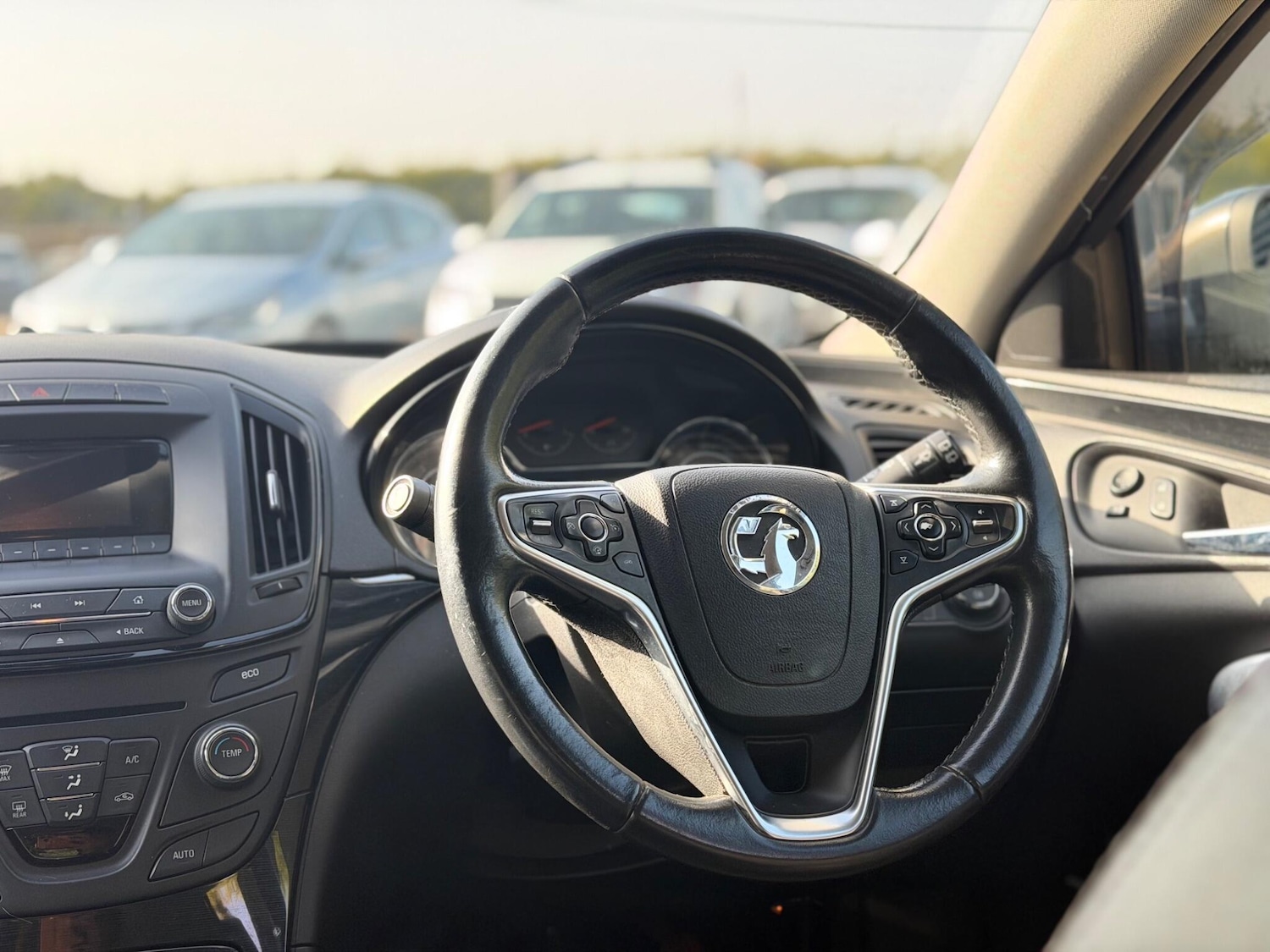 Used Vauxhall Insignia for sale - 77684019: Photo 4