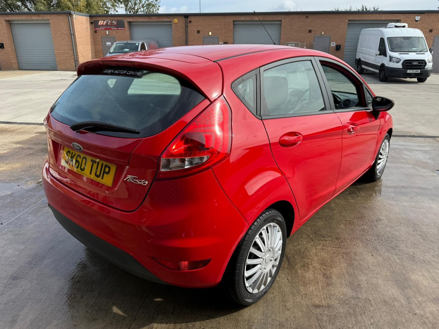 Vehicle 5
