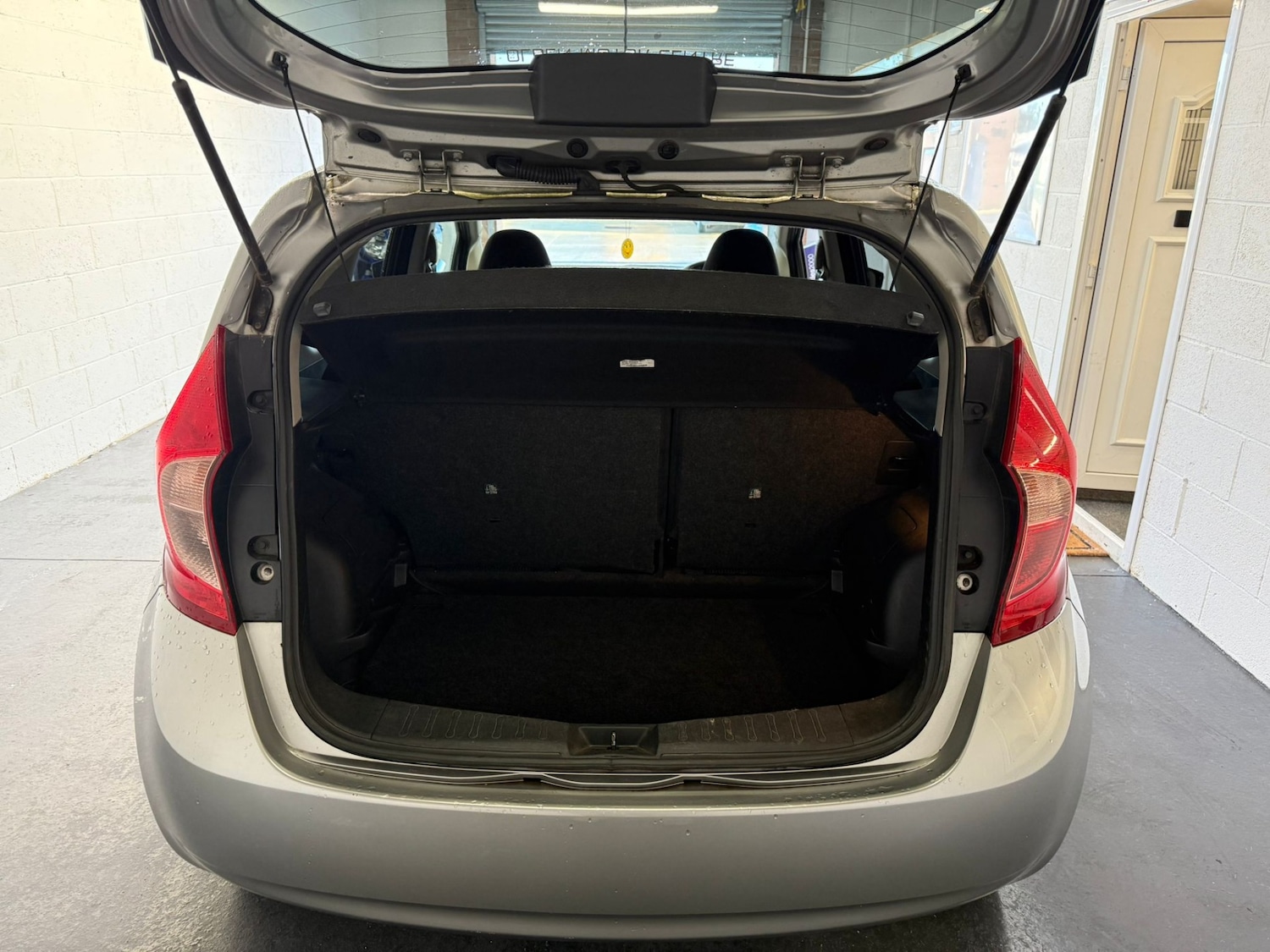 Used Nissan Note 2015 for sale - 76931518: Photo 24