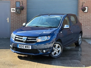 Used Dacia Sandero 2015 for sale - 76058319: Photo