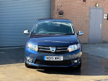 Used Dacia Sandero 2015 for sale - 76058319: Photo