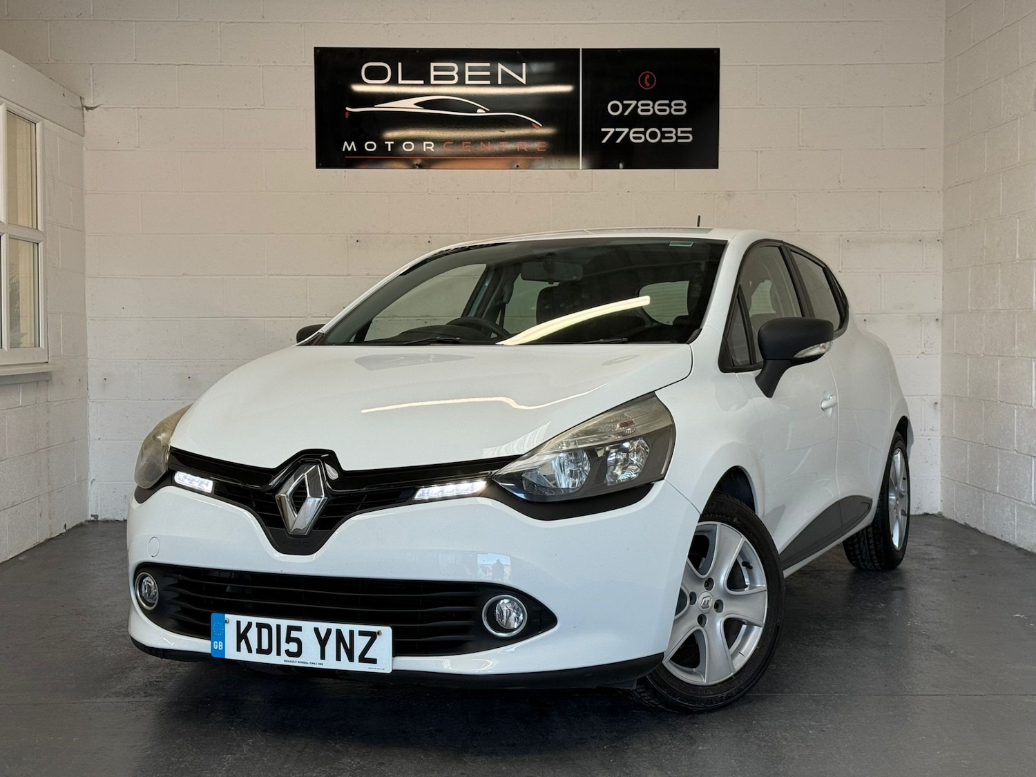 Used Renault Clio 2015 for sale - 76436864: Photo 1