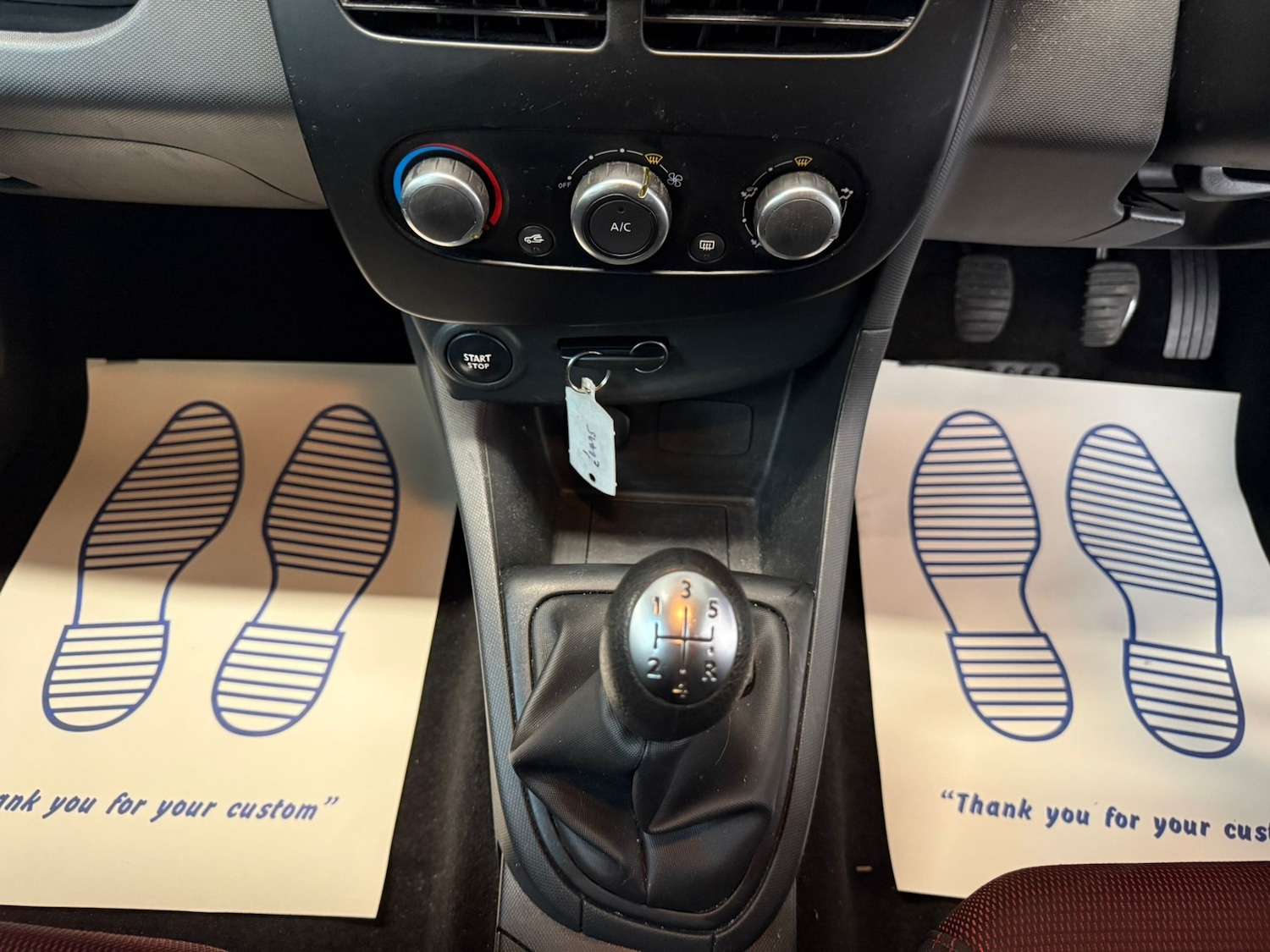 Used Renault Clio 2015 for sale - 76436864: Photo 19