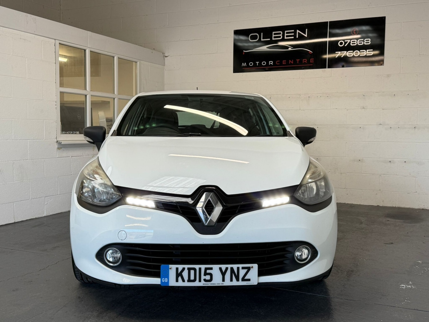 Used Renault Clio 2015 for sale - 76436864: Photo 8