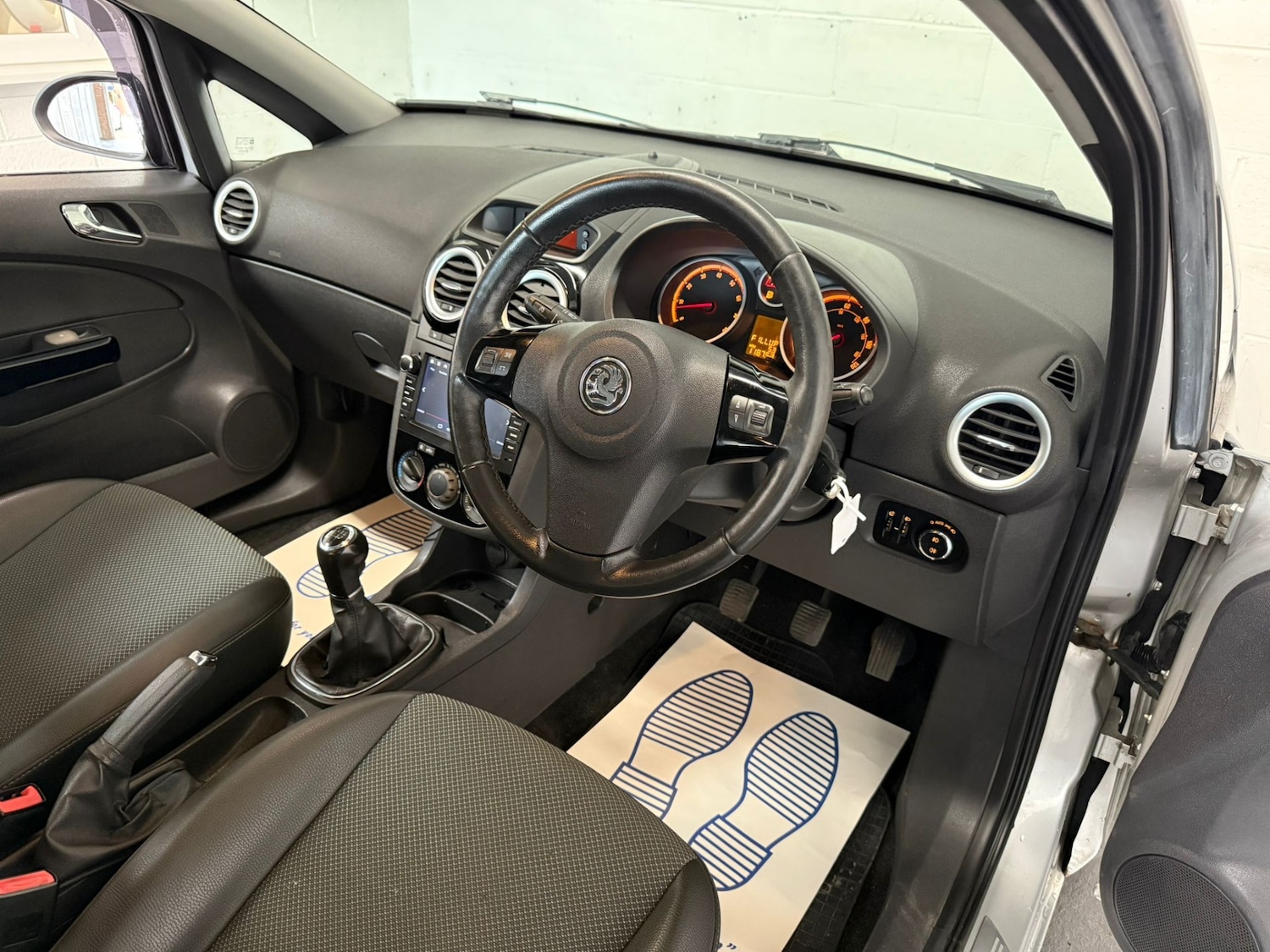 Used Vauxhall Corsa 2010 for sale - 76436859: Photo 16