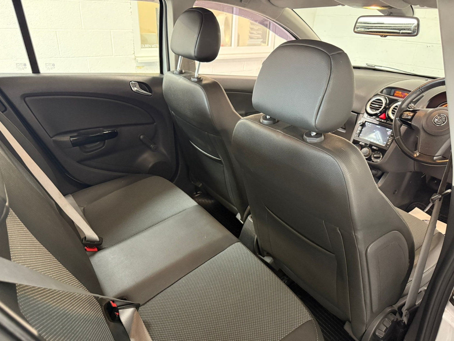 Used Vauxhall Corsa 2010 for sale - 76436859: Photo 20