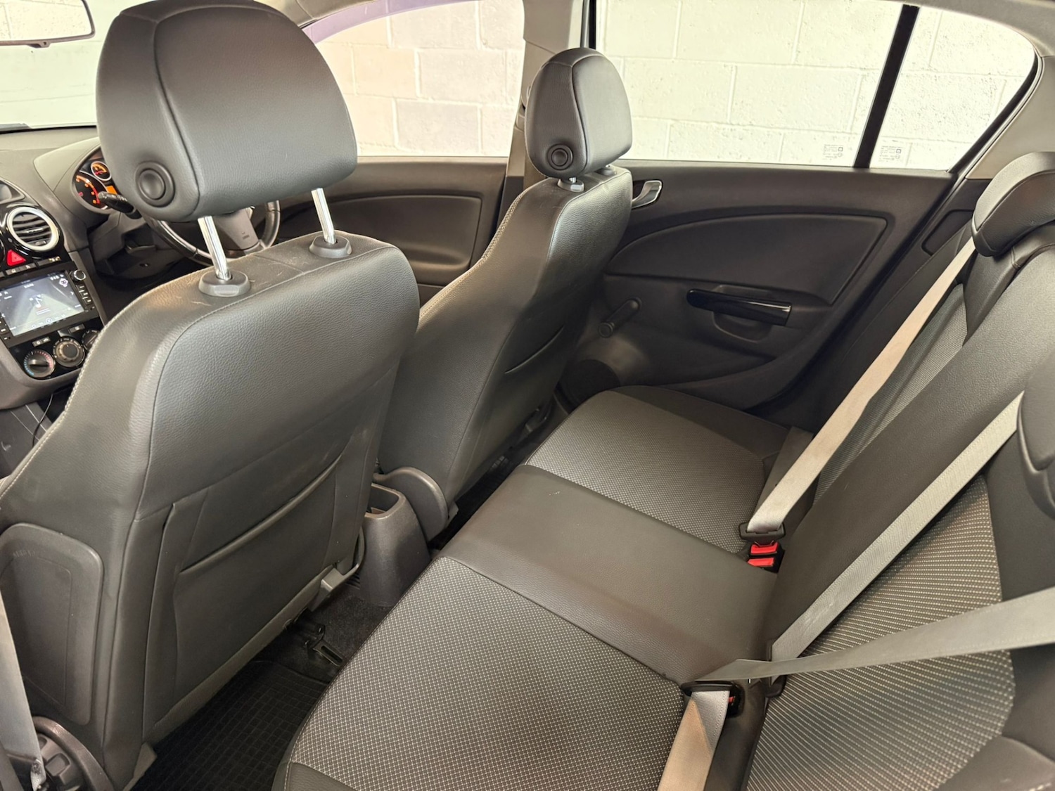 Used Vauxhall Corsa 2010 for sale - 76436859: Photo 23