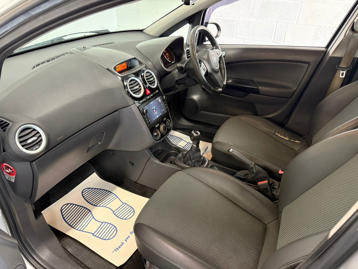 Used Vauxhall Corsa 2010 for sale - 76436859: Photo 24