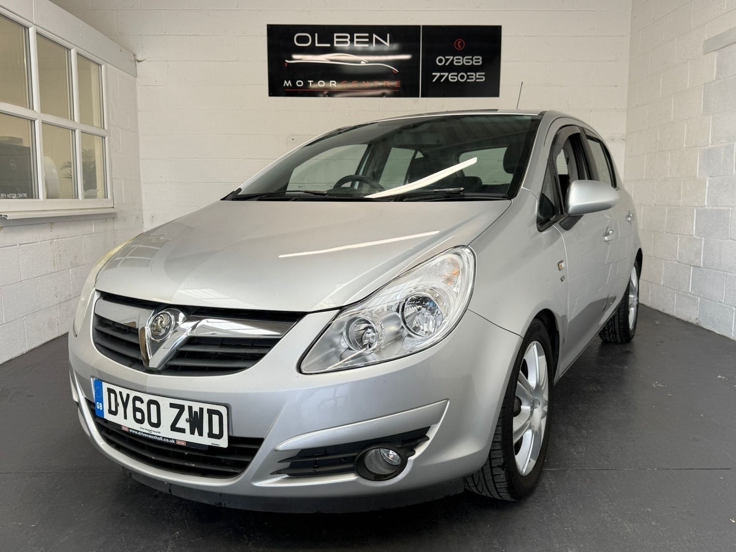 Used Vauxhall Corsa 2010 for sale - 76436859: Photo 3