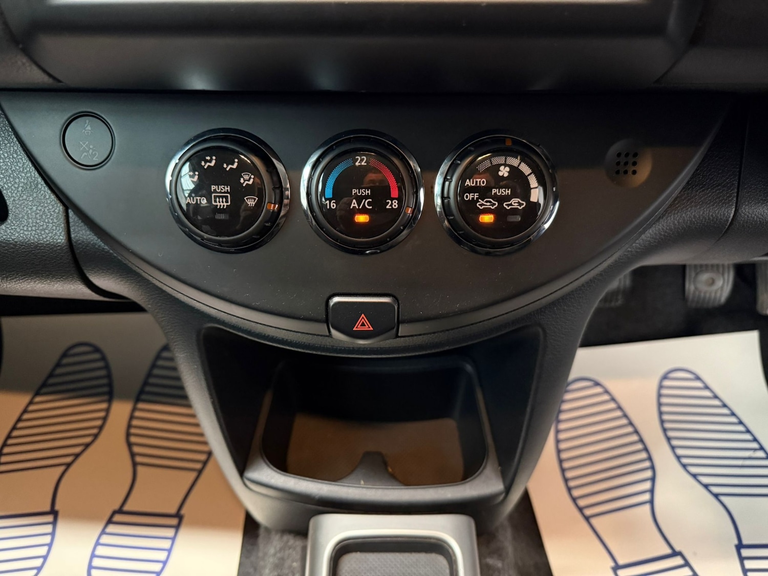 Used Nissan Note 2013 for sale - 77012441: Photo 23