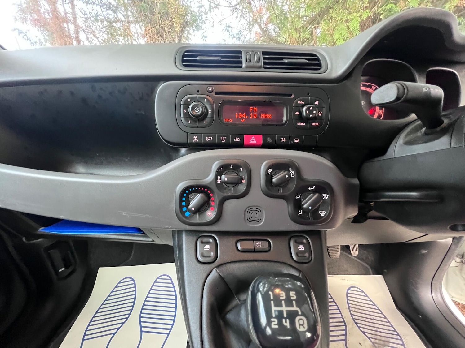 Vehicle 21
