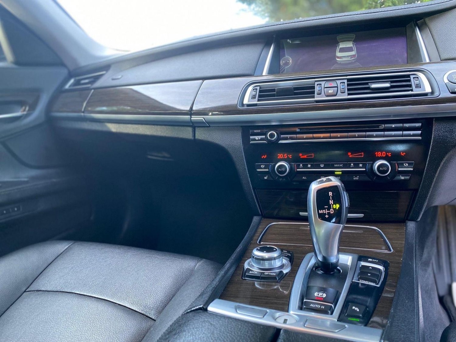 Used BMW 7 Series 2014 for sale - 76948572: Photo 32