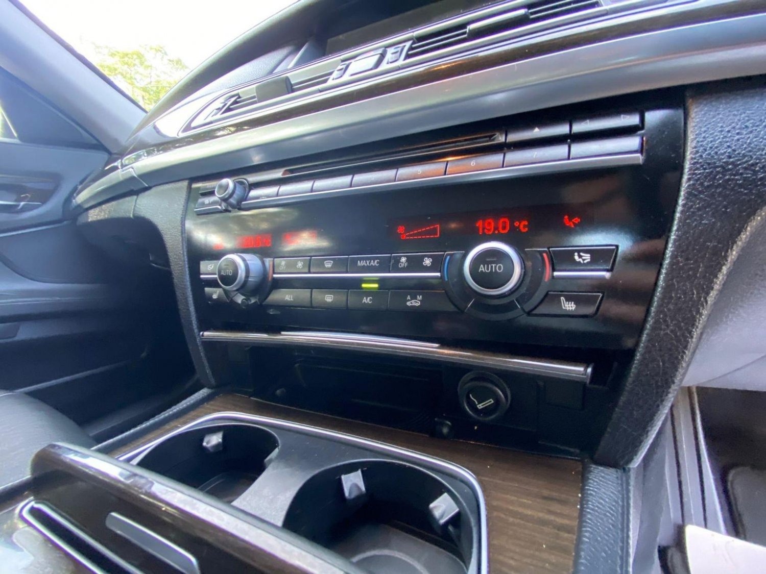 Used BMW 7 Series 2014 for sale - 76948572: Photo 8