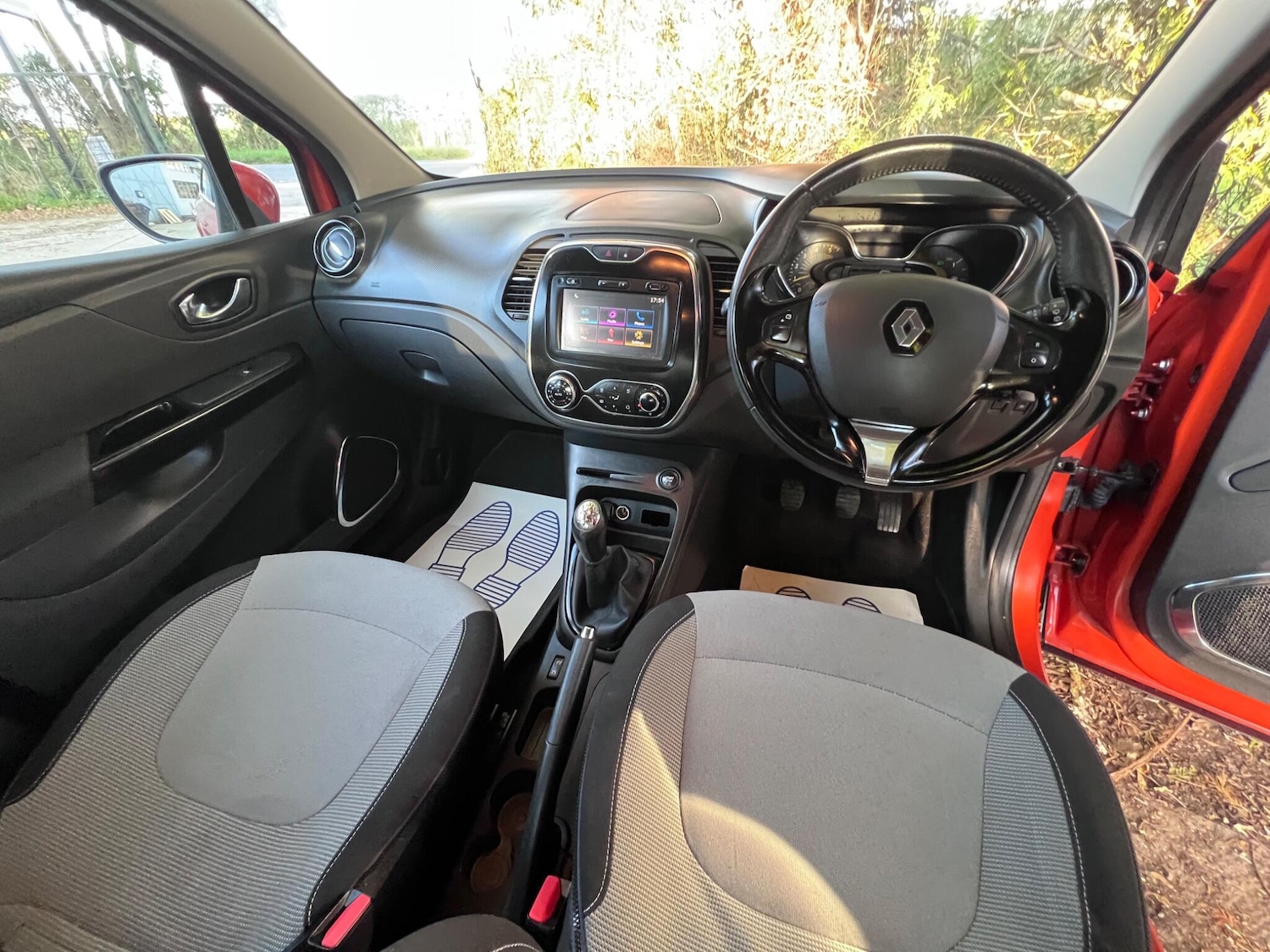 Used Renault Captur 2014 for sale - 76084441: Photo 23