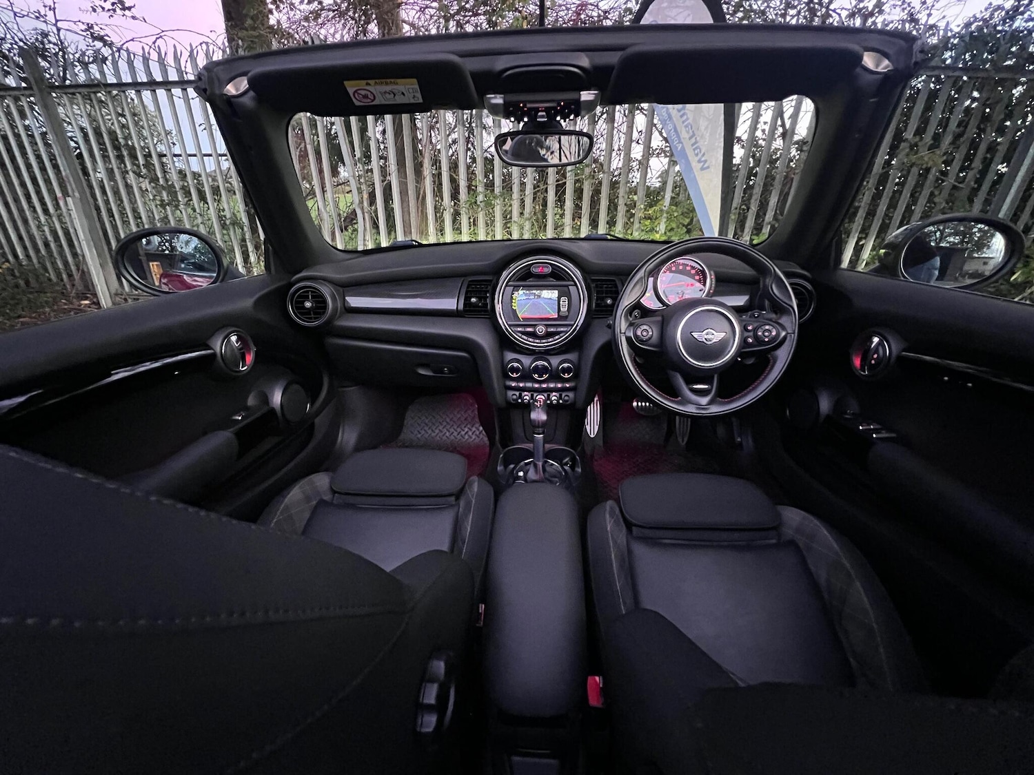 Used MINI Convertible 2016 for sale - 76349554: Photo 25