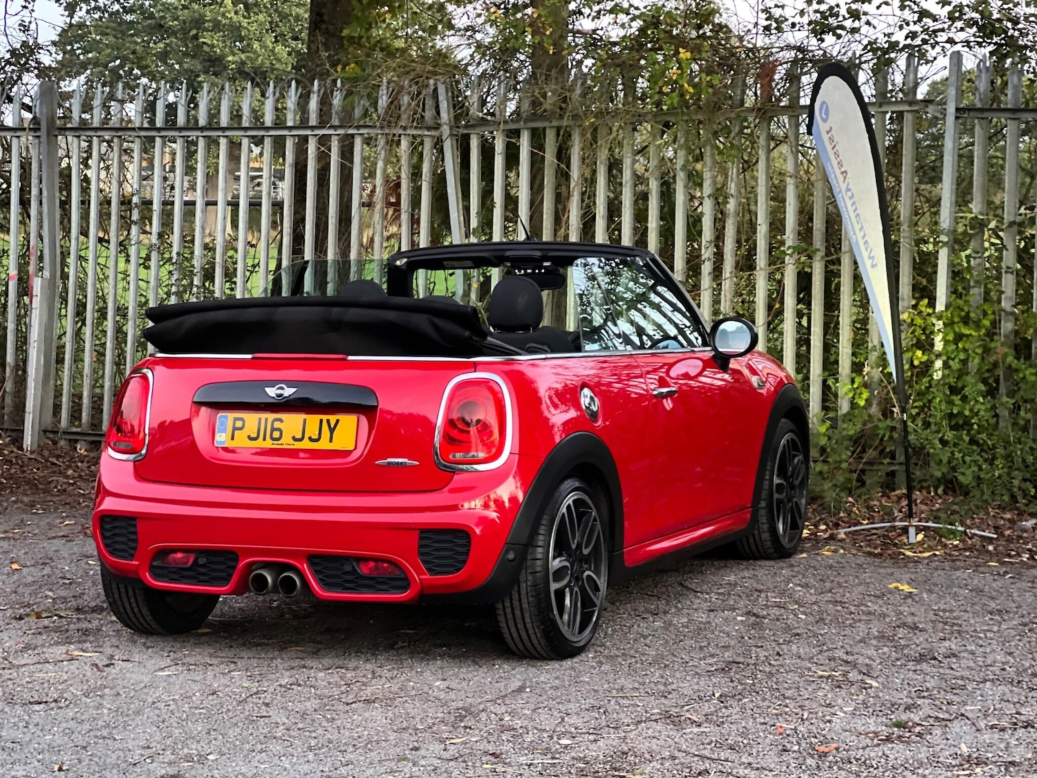 Used MINI Convertible 2016 for sale - 76349554: Photo 34