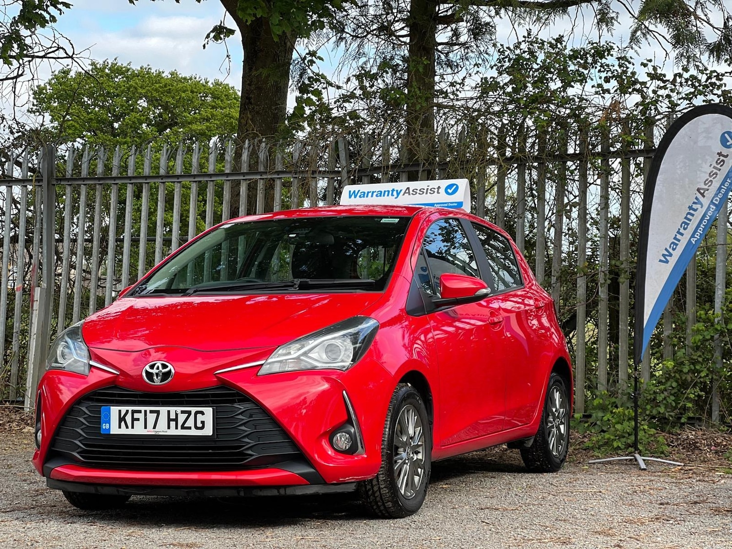 Used Toyota Yaris 2017 for sale - 76947186: Photo 10