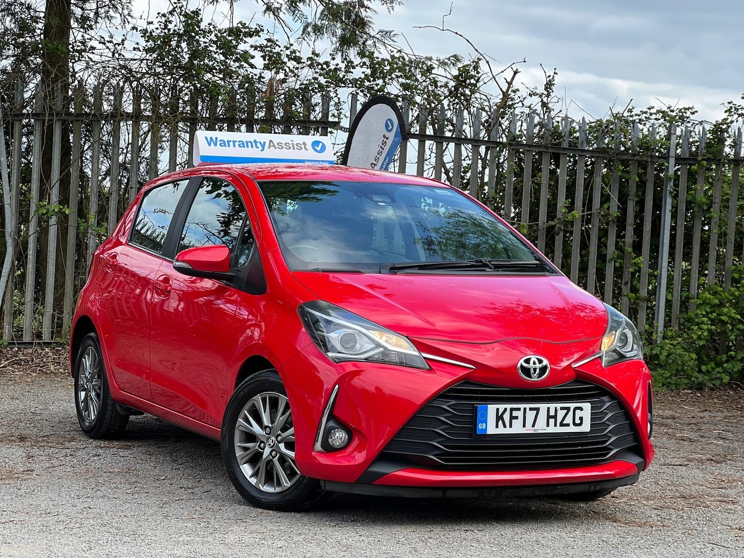 Used Toyota Yaris 2017 for sale - 76947186: Photo 13