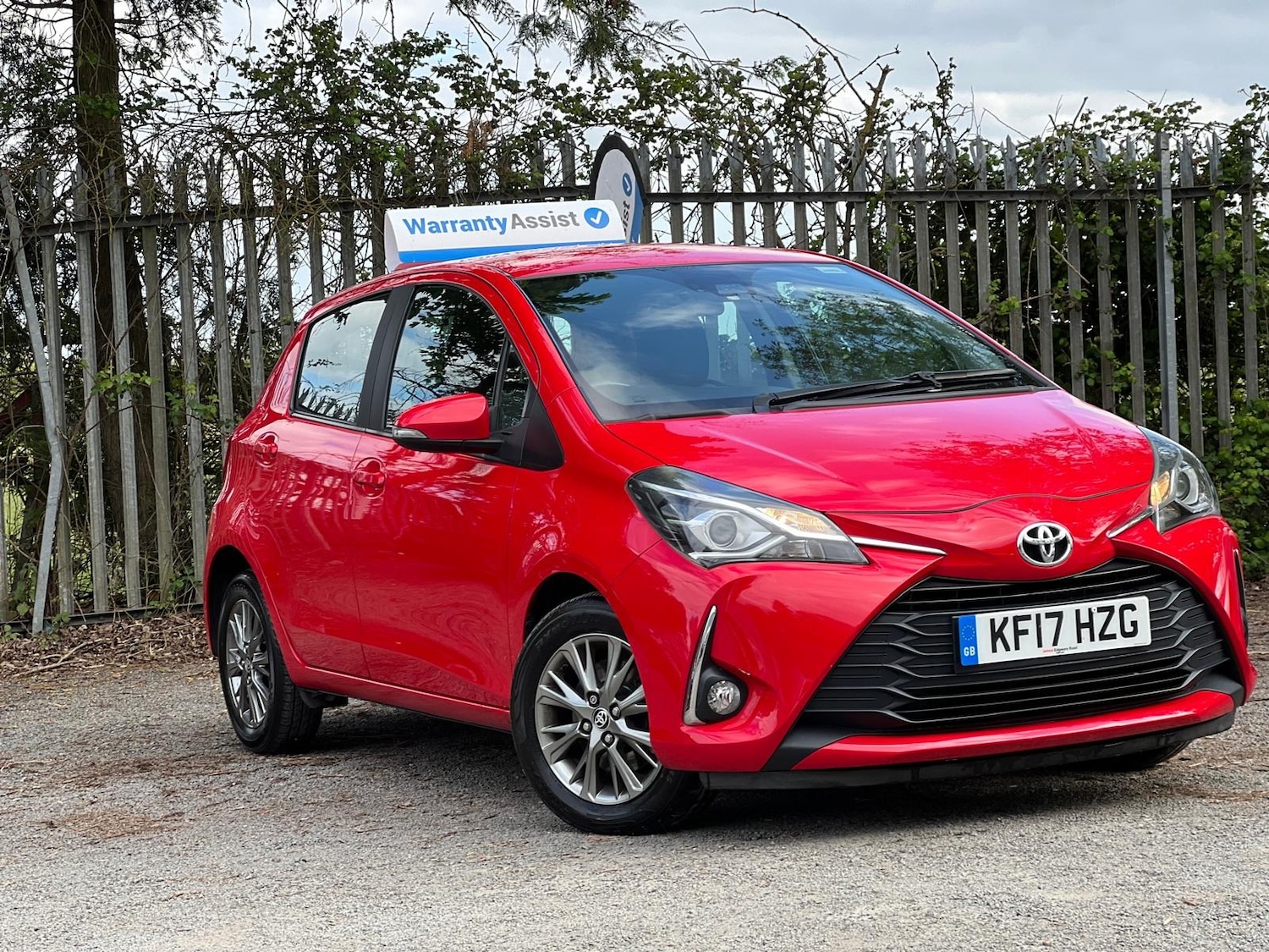 Used Toyota Yaris 2017 for sale - 76947186: Photo 15