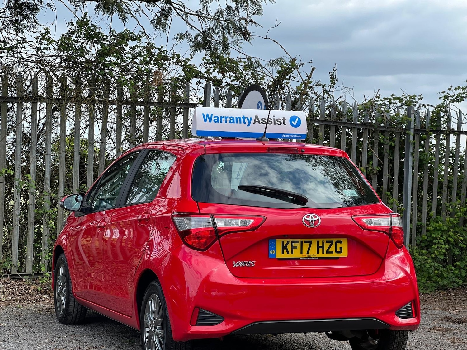 Used Toyota Yaris 2017 for sale - 76947186: Photo 16