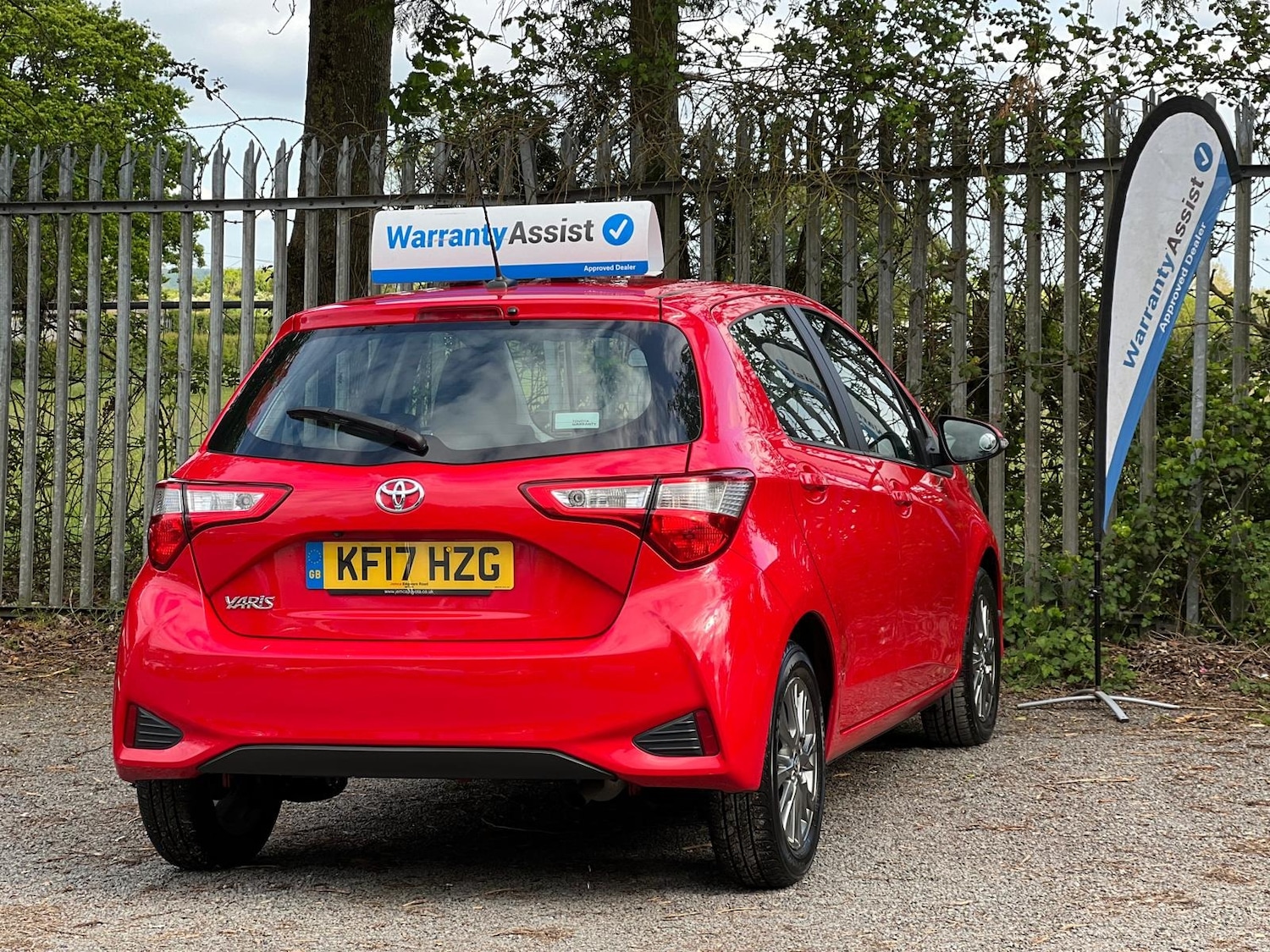 Used Toyota Yaris 2017 for sale - 76947186: Photo 18