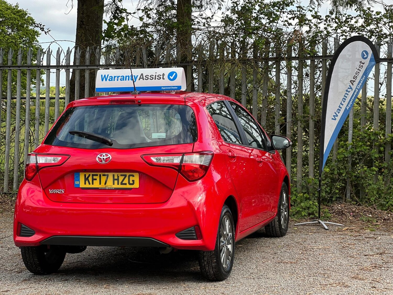 Used Toyota Yaris 2017 for sale - 76947186: Photo 19