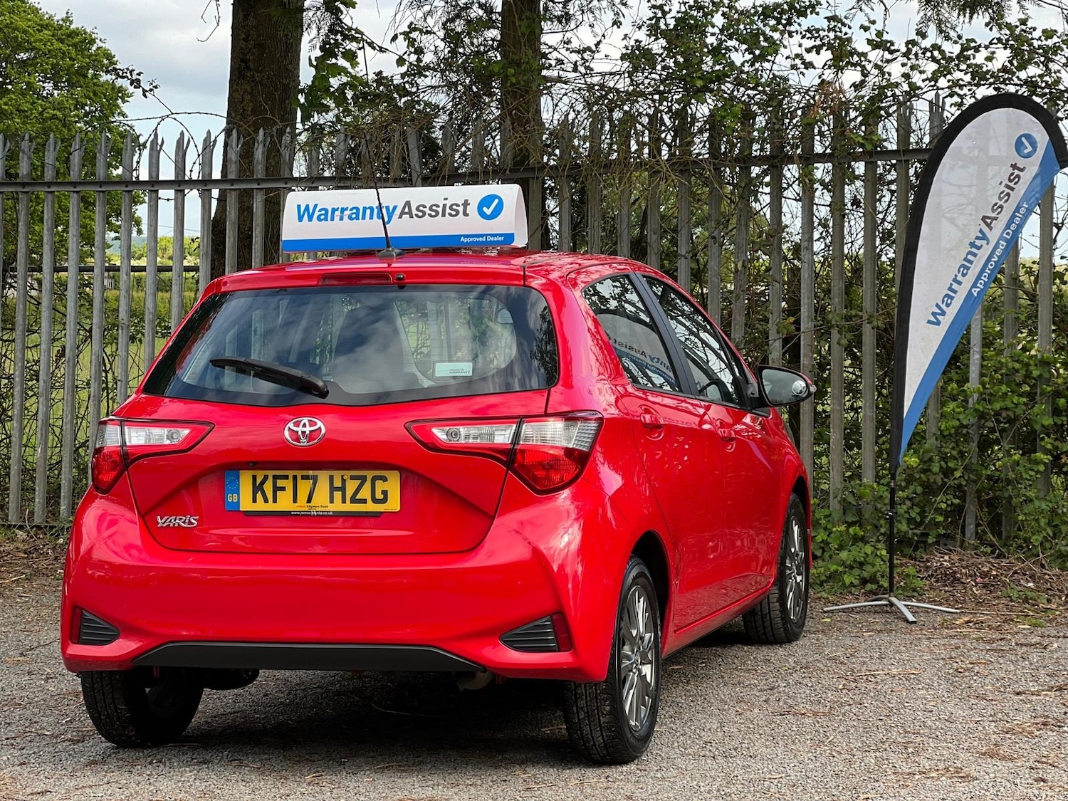 Used Toyota Yaris 2017 for sale - 76947186: Photo 20