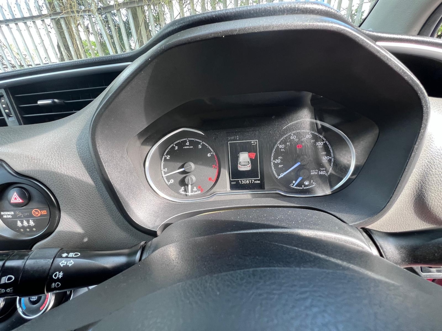 Used Toyota Yaris 2017 for sale - 76947186: Photo 35