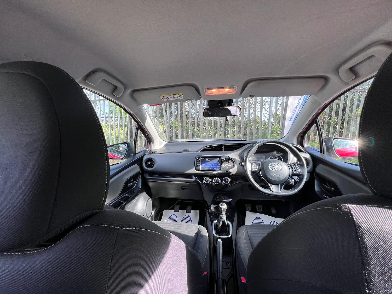 Used Toyota Yaris 2017 for sale - 76947186: Photo 43