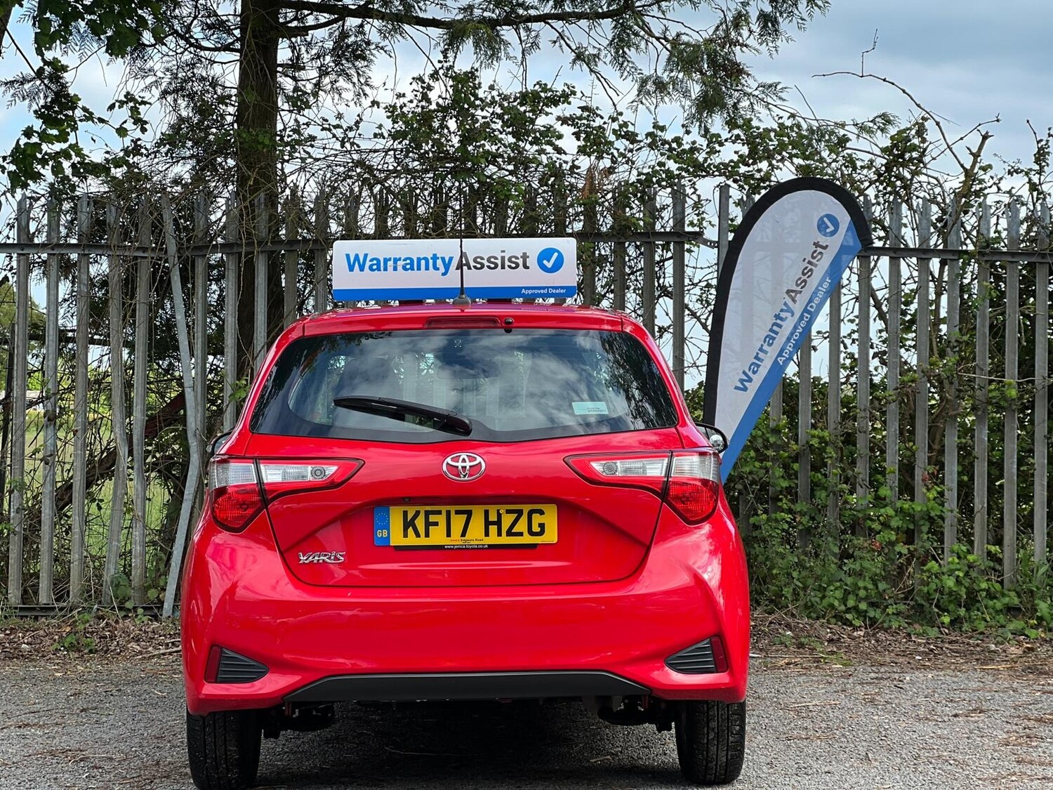 Used Toyota Yaris 2017 for sale - 76947186: Photo 47