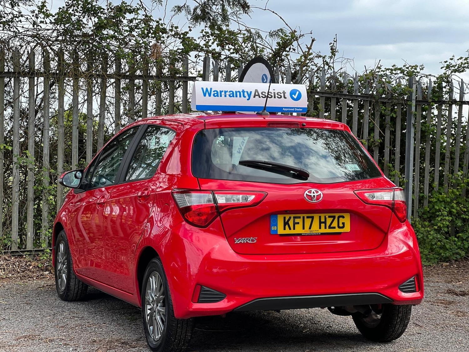 Used Toyota Yaris 2017 for sale - 76947186: Photo 48