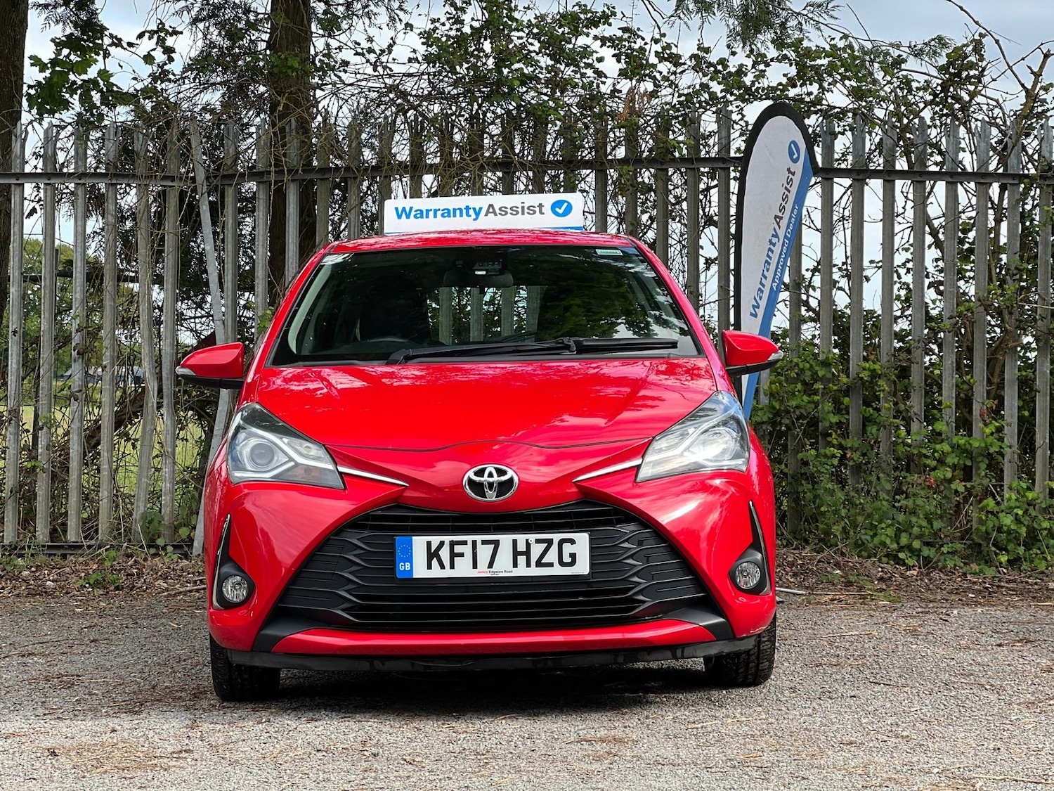 Used Toyota Yaris 2017 for sale - 76947186: Photo 5