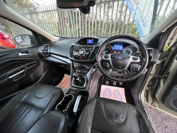 Used Ford Kuga 2014 for sale - 76179709: Photo 27