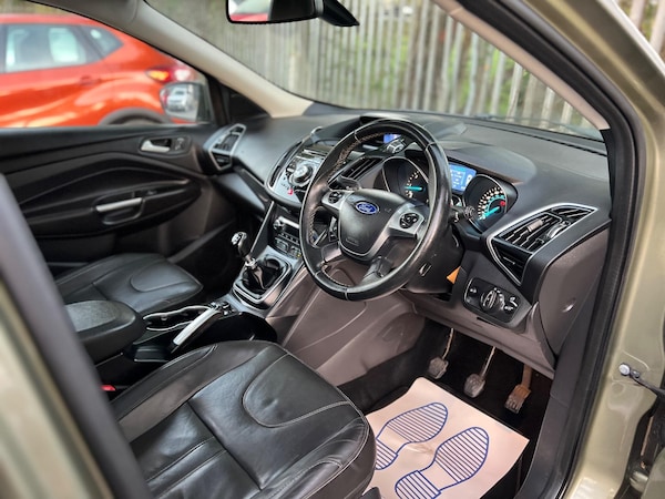 Used Ford Kuga 2014 for sale - 76179709: Photo 30