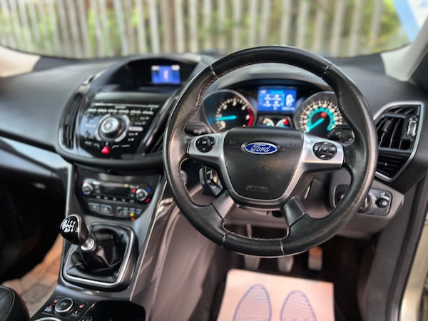 Used Ford Kuga 2014 for sale - 76179709: Photo 31