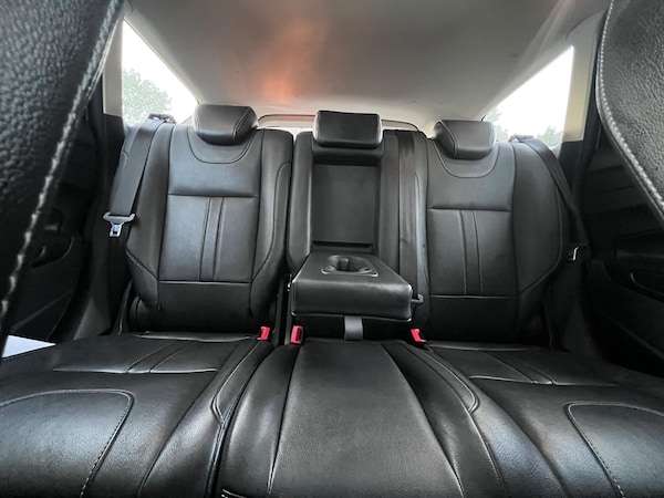 Used Ford Kuga 2014 for sale - 76179709: Photo 32