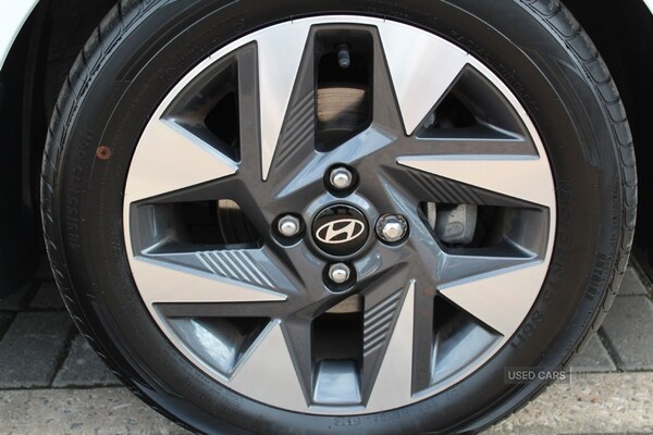 Used Hyundai i10 2024 for sale - 76154088: Photo 9