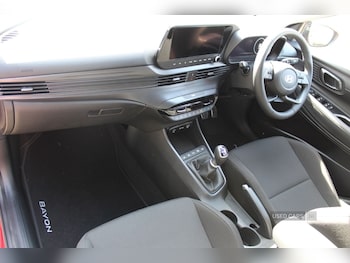 Used Hyundai BAYON 2025 for sale - 76154057: Photo