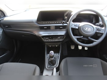 Used Hyundai BAYON 2025 for sale - 76154057: Photo
