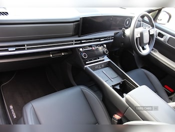 Used Hyundai Santa Fe 2024 for sale - 76154084: Photo 2
