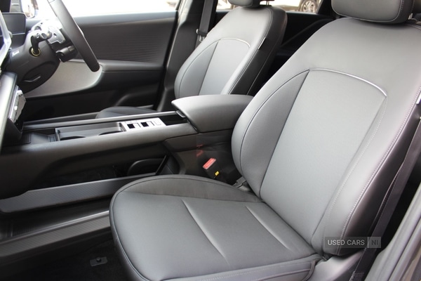 Used Hyundai IONIQ 6 2025 for sale - 76154080: Photo 11