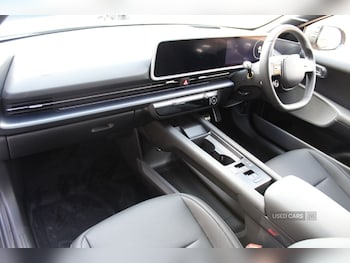Used Hyundai IONIQ 6 2025 for sale - 76154080: Photo 2