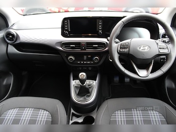 Used Hyundai i10 2024 for sale - 76154052: Photo